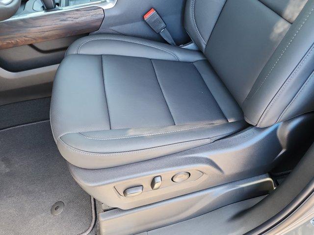 new 2025 GMC Sierra 1500 car, priced at $53,025