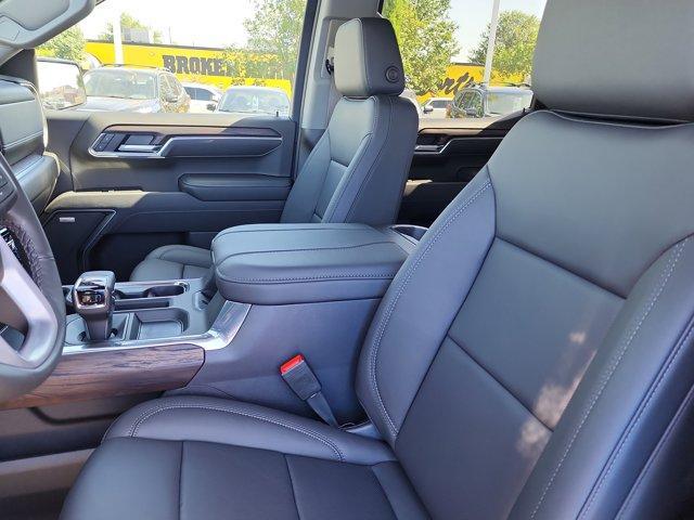 new 2025 GMC Sierra 1500 car, priced at $53,025