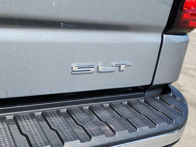 new 2025 GMC Sierra 1500 car, priced at $53,025