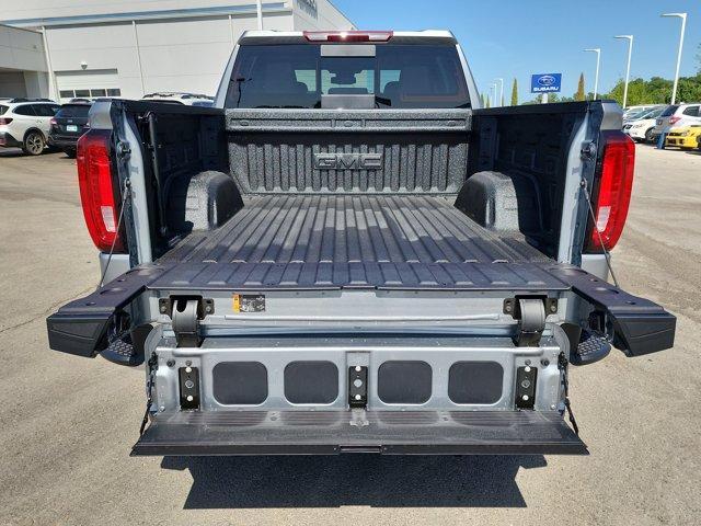new 2025 GMC Sierra 1500 car, priced at $53,025