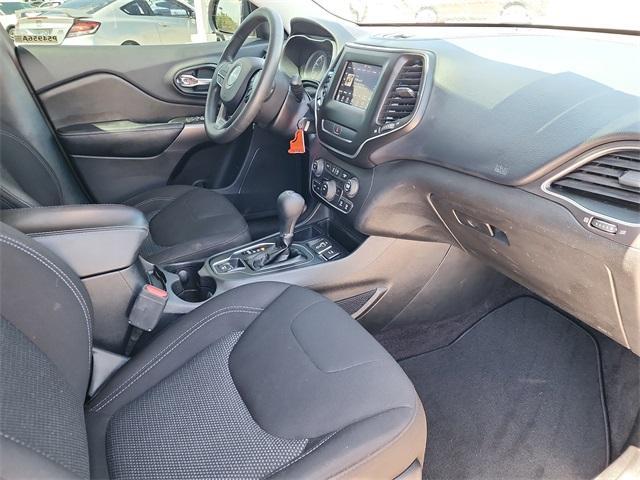 used 2019 Jeep Cherokee car, priced at $11,500