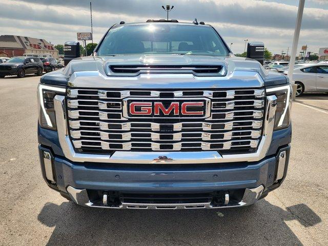 new 2025 GMC Sierra 3500 car, priced at $82,860