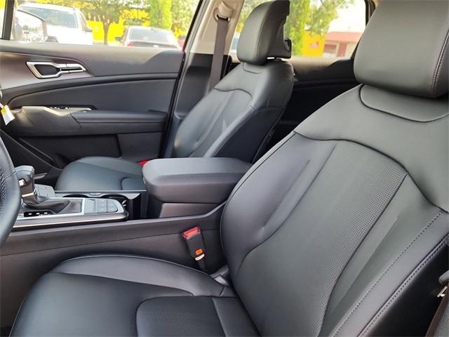 new 2026 Kia Sportage car, priced at $32,060