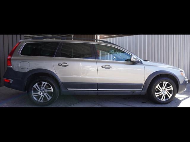 used 2015 Volvo XC70 car, priced at $9,800