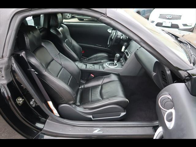 used 2004 Nissan 350Z car, priced at $9,500