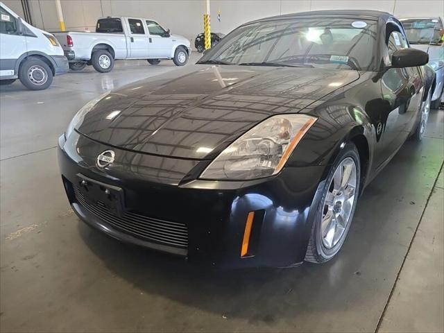 used 2004 Nissan 350Z car, priced at $11,500