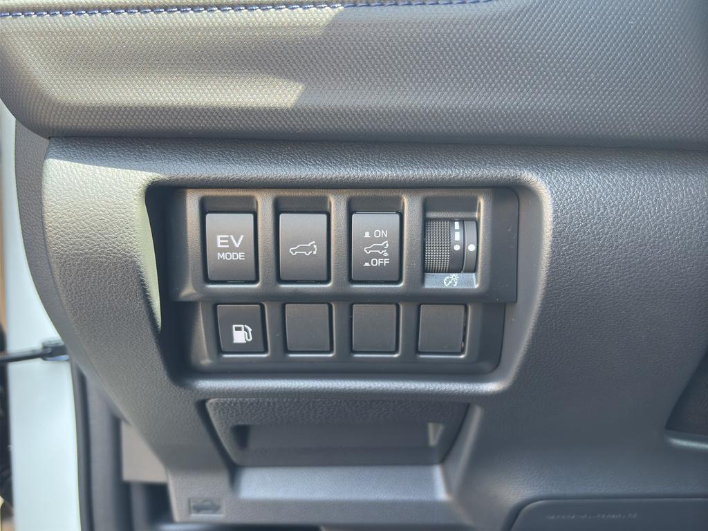 new 2025 Subaru Forester Hybrid car