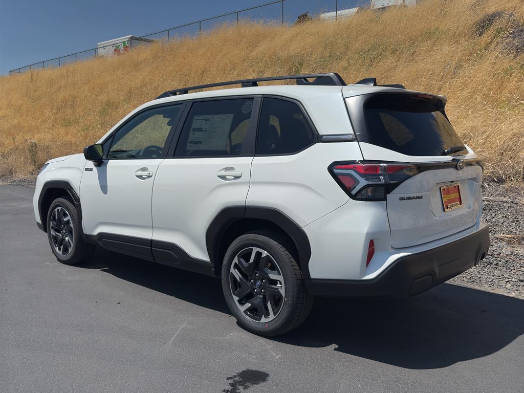 new 2025 Subaru Forester Hybrid car