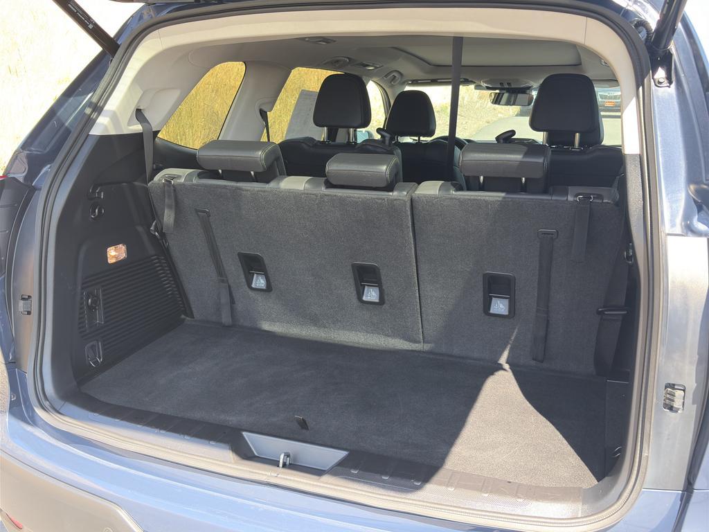 used 2023 Subaru Ascent car, priced at $38,372
