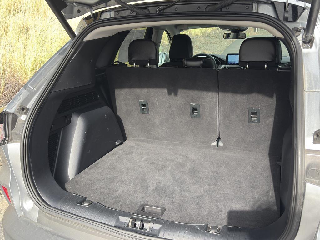 used 2022 Ford Escape car, priced at $25,892