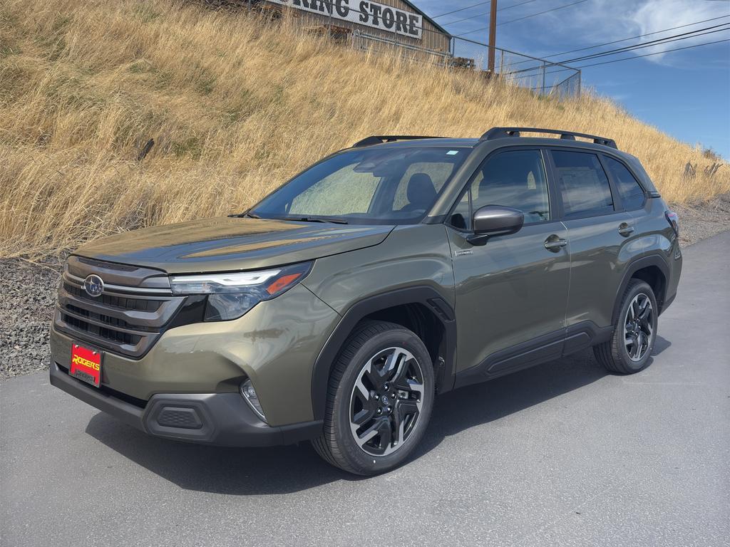 new 2025 Subaru Forester Hybrid car