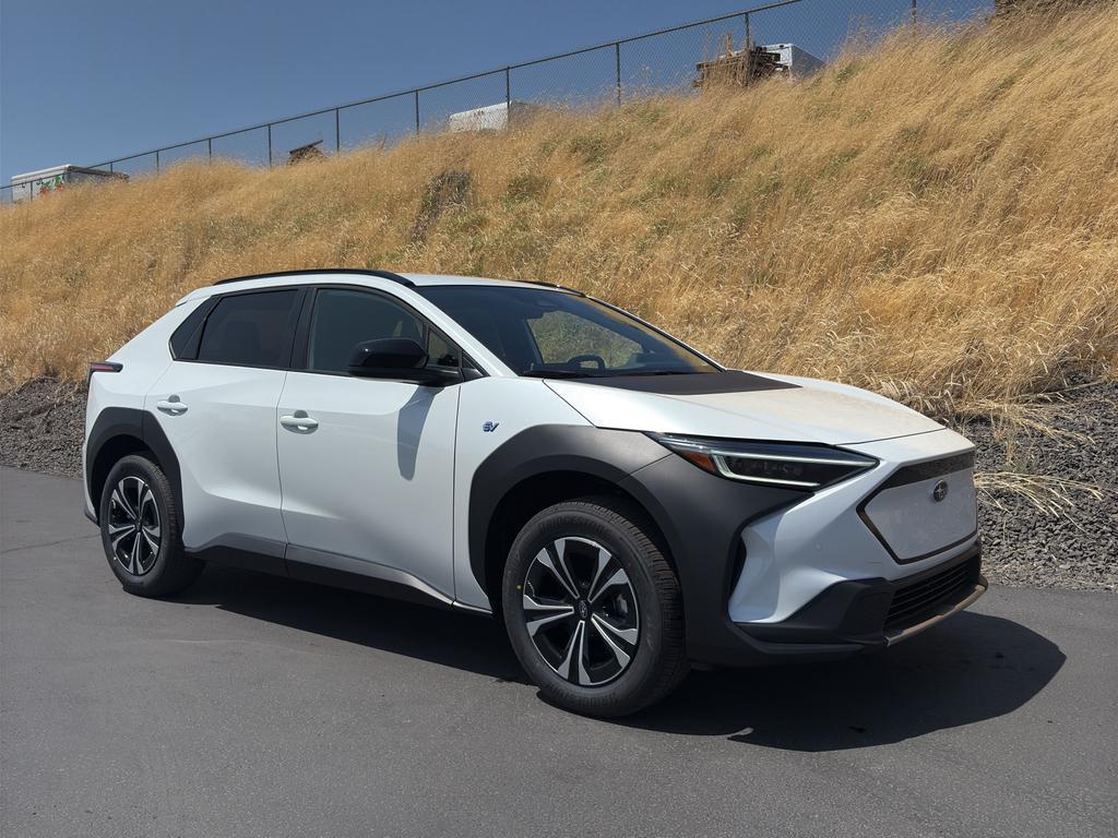 new 2025 Subaru Solterra car