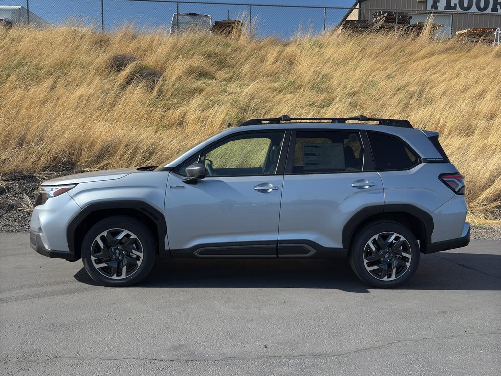 new 2025 Subaru Forester Hybrid car