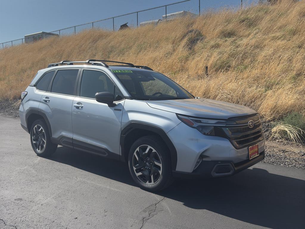 new 2025 Subaru Forester Hybrid car