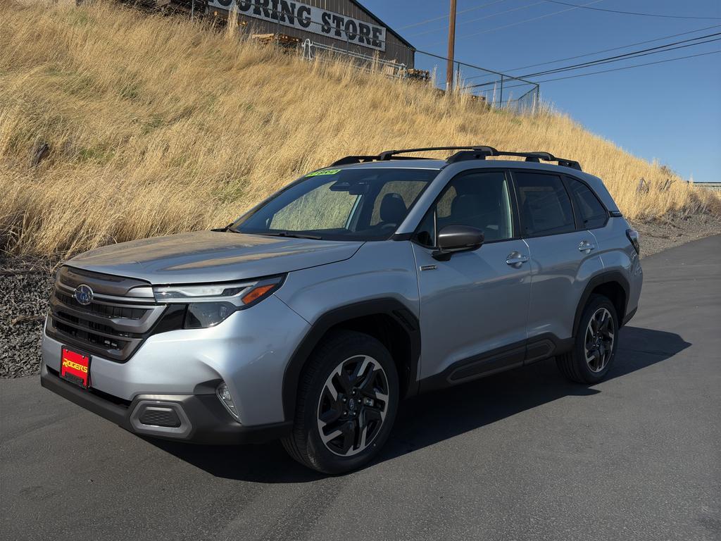 new 2025 Subaru Forester Hybrid car
