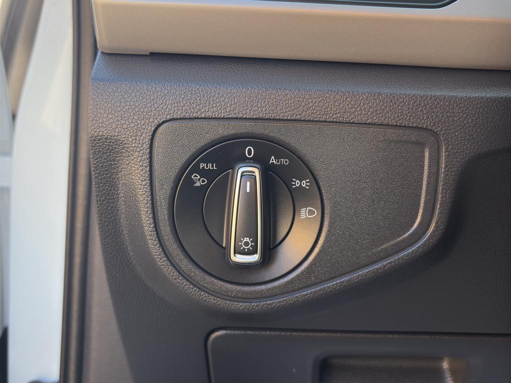 used 2021 Volkswagen Atlas car, priced at $26,112