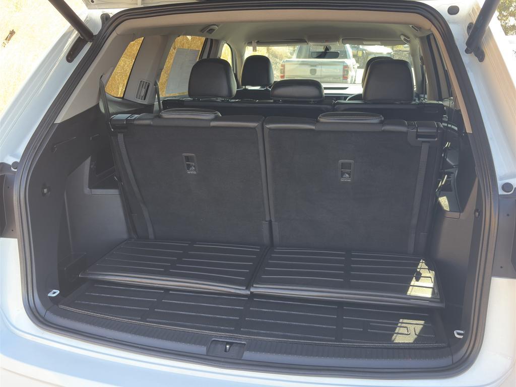 used 2021 Volkswagen Atlas car, priced at $26,112