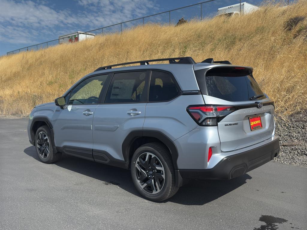 new 2025 Subaru Forester Hybrid car