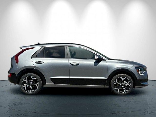 new 2025 Kia Niro car, priced at $31,977