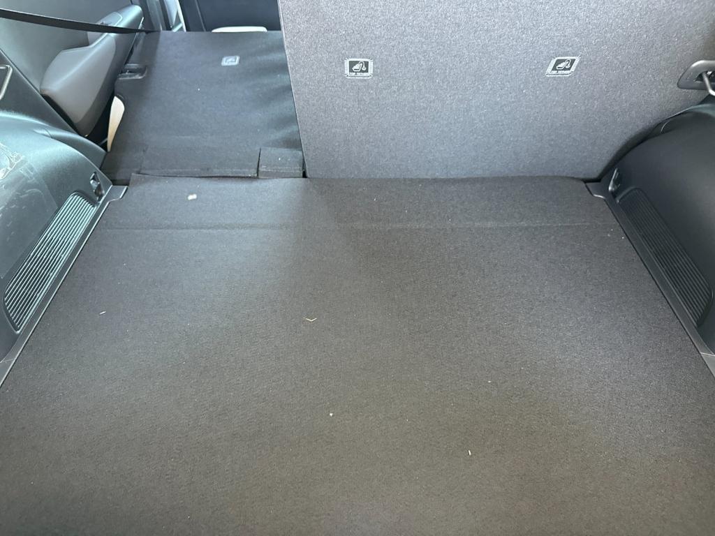 new 2025 Kia Niro car, priced at $33,660