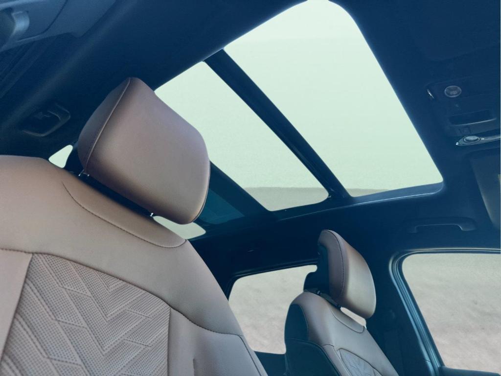 new 2026 Kia Sportage car, priced at $39,210