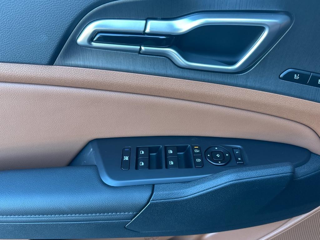 new 2026 Kia Sportage car, priced at $39,210