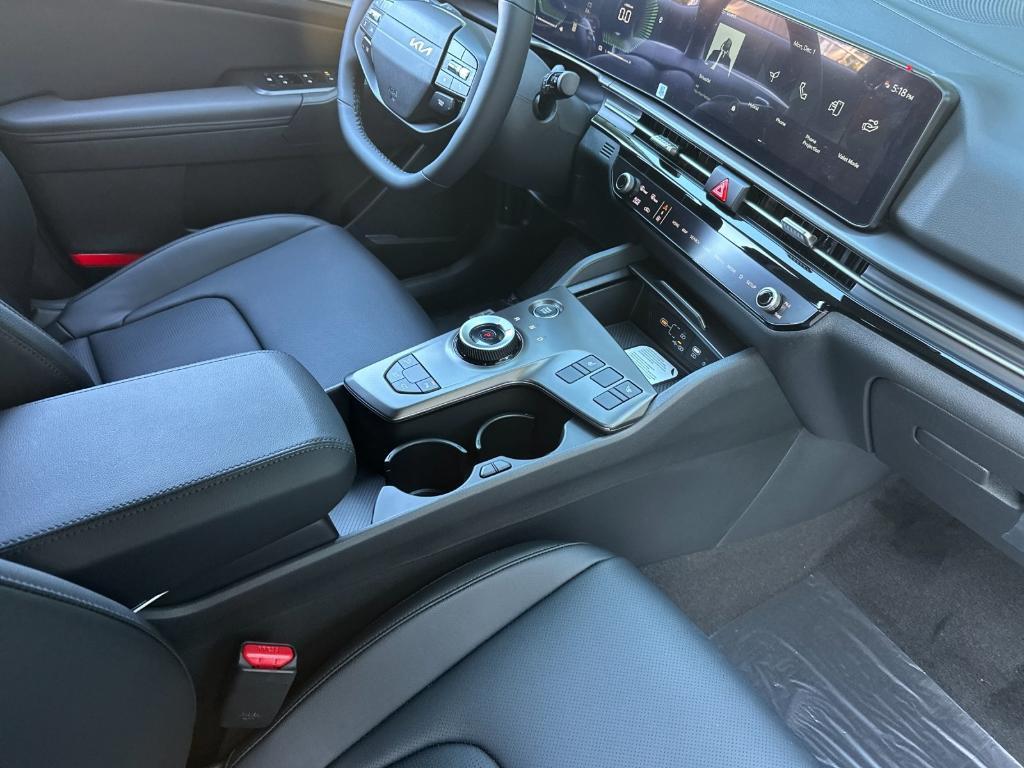 new 2026 Kia Sportage Hybrid car, priced at $35,235