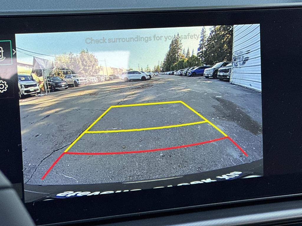 new 2026 Kia Sportage Hybrid car, priced at $35,235