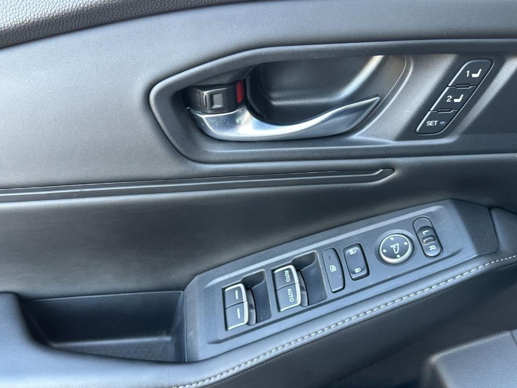 used 2023 Honda Accord Hybrid car, priced at $22,995