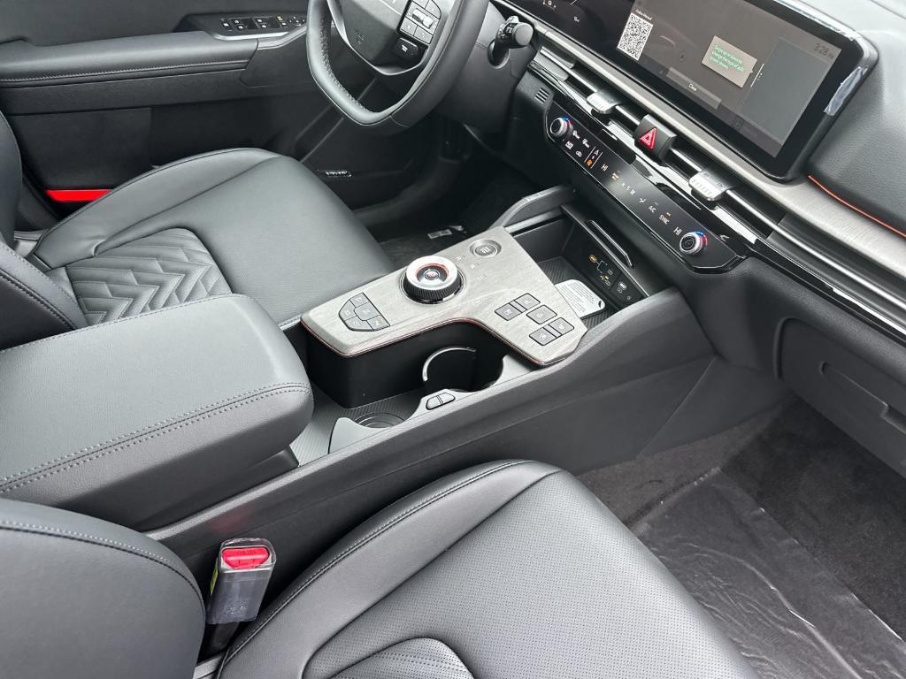 new 2026 Kia Sportage Plug-In Hybrid car, priced at $49,850