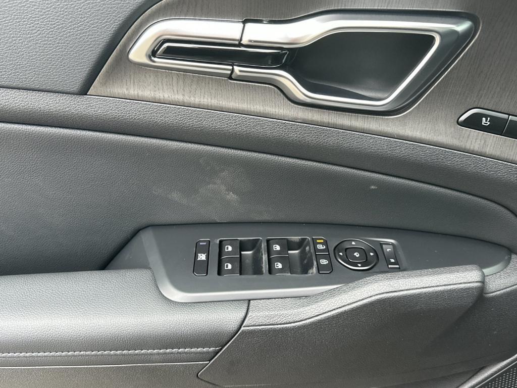 new 2026 Kia Sportage Plug-In Hybrid car, priced at $49,850