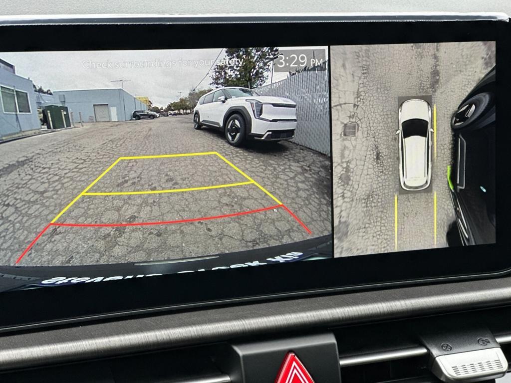 new 2026 Kia Sportage Plug-In Hybrid car, priced at $49,850