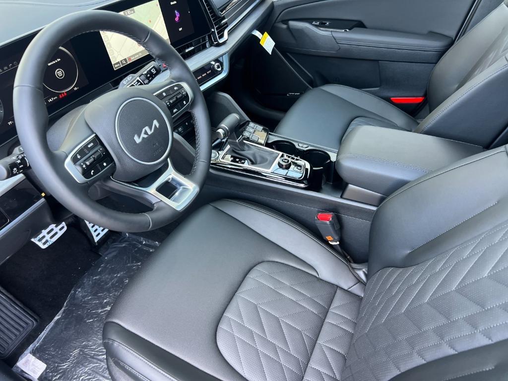 new 2025 Kia Sportage car, priced at $38,460