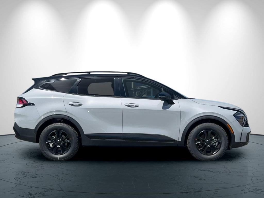 new 2025 Kia Sportage car, priced at $38,460