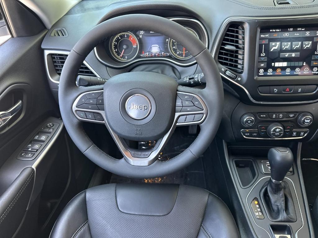 used 2022 Jeep Cherokee car, priced at $22,777