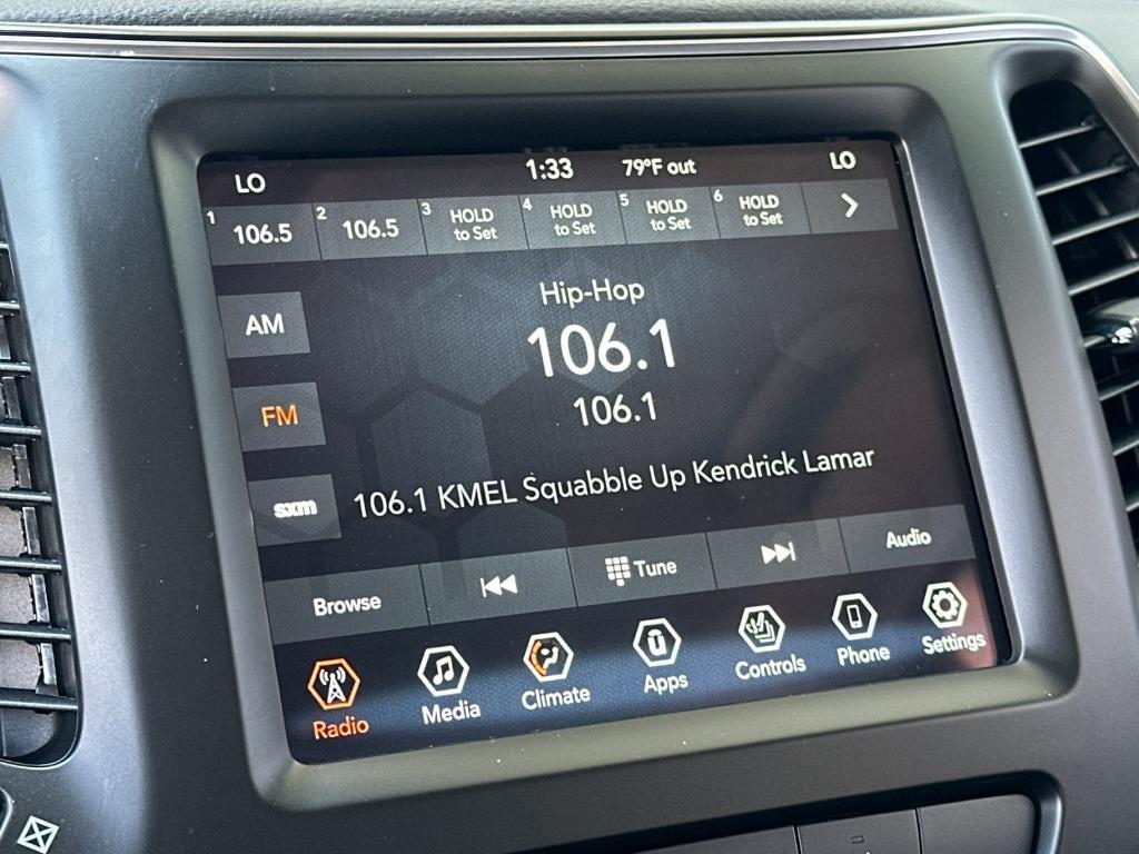 used 2022 Jeep Cherokee car, priced at $22,777