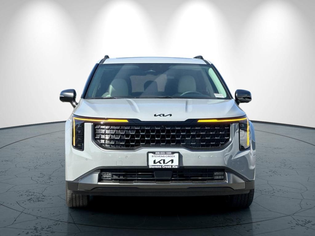 new 2026 Kia Carnival Hybrid car, priced at $53,090