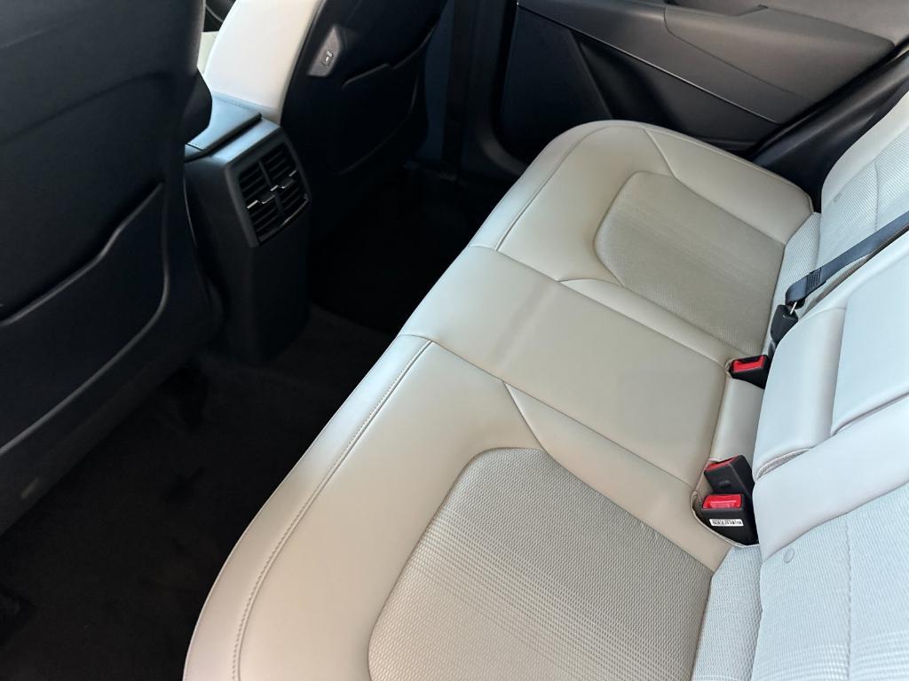 new 2025 Kia Niro car, priced at $31,735