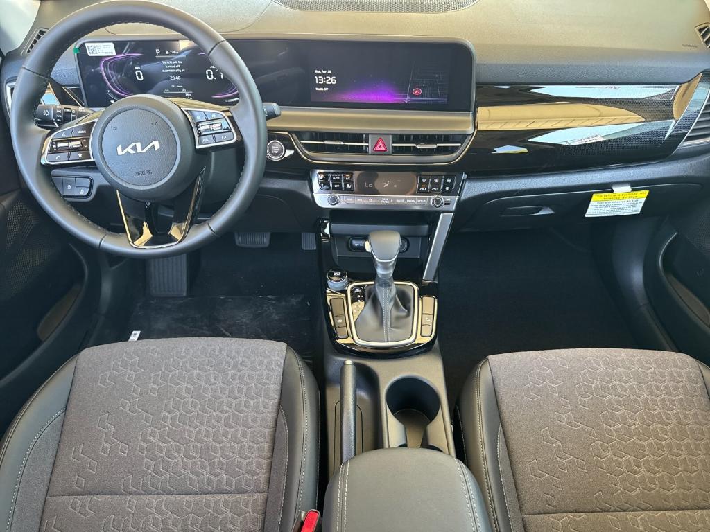 new 2025 Kia Seltos car, priced at $26,775