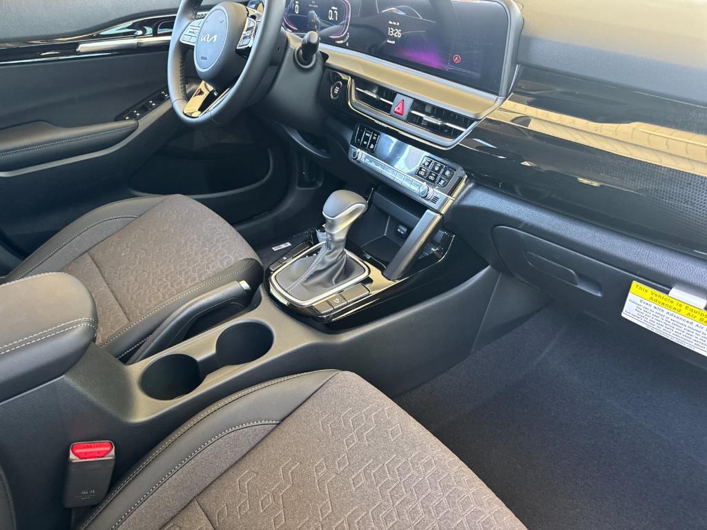 new 2025 Kia Seltos car, priced at $26,775