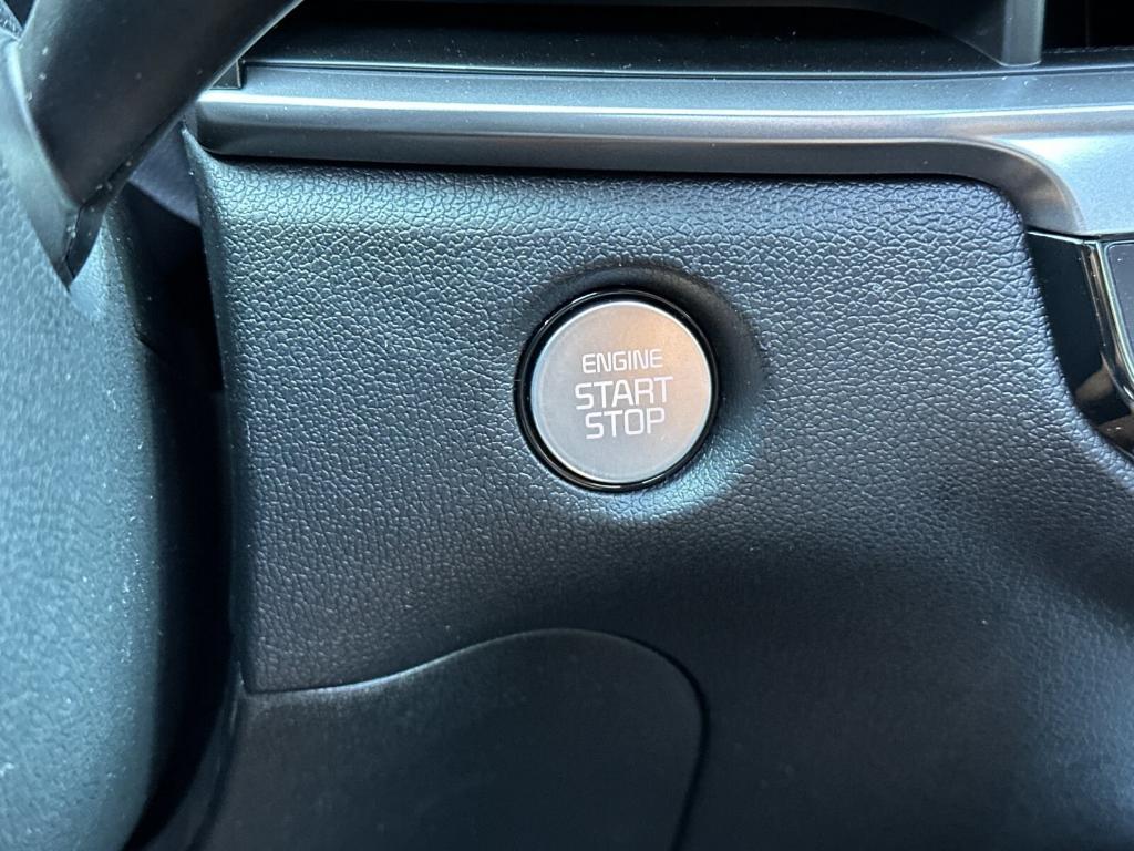 new 2025 Kia Sorento car, priced at $43,025