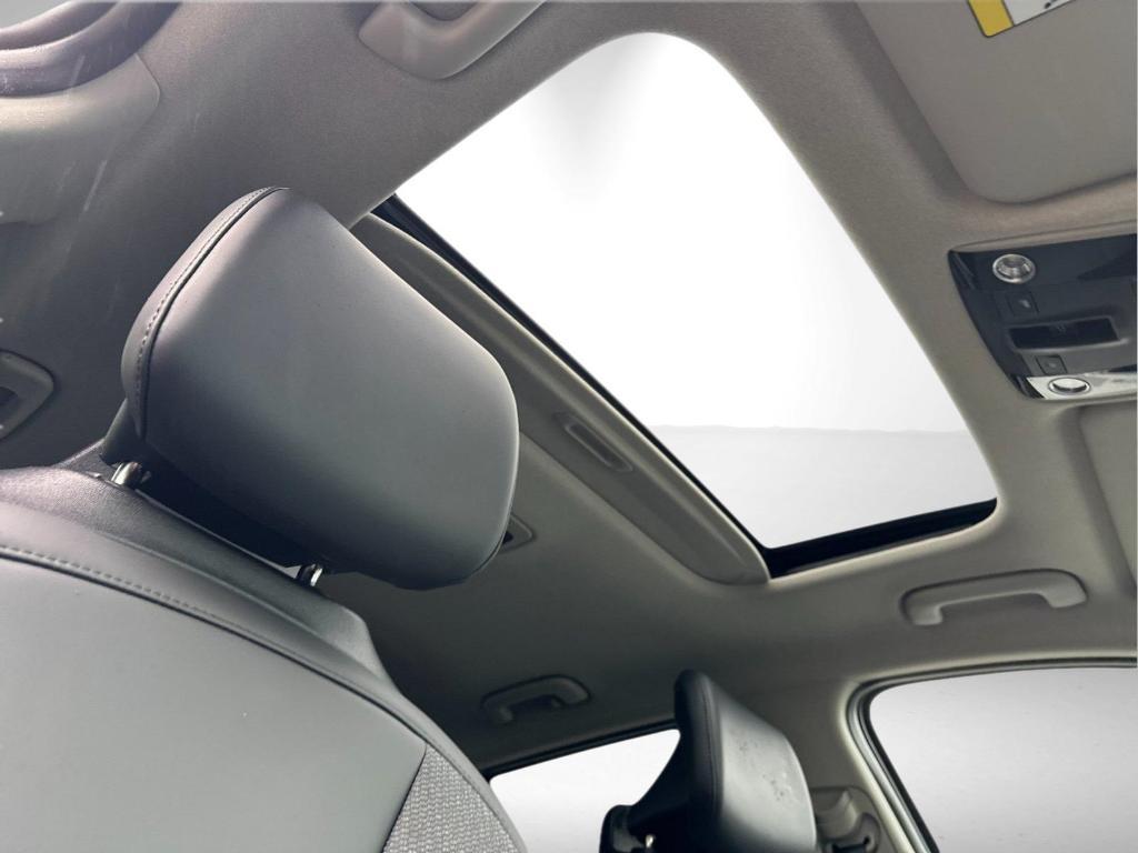 new 2025 Kia Niro car, priced at $32,314