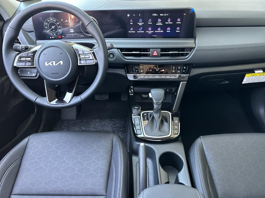 new 2025 Kia Seltos car, priced at $28,575