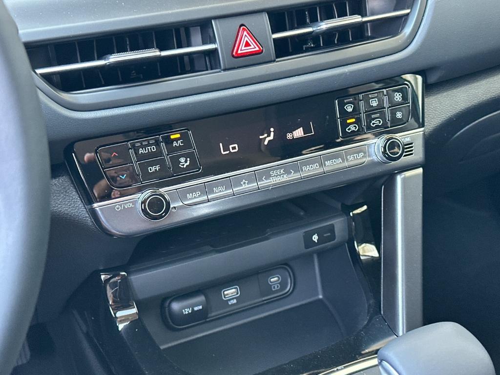 new 2025 Kia Seltos car, priced at $28,575