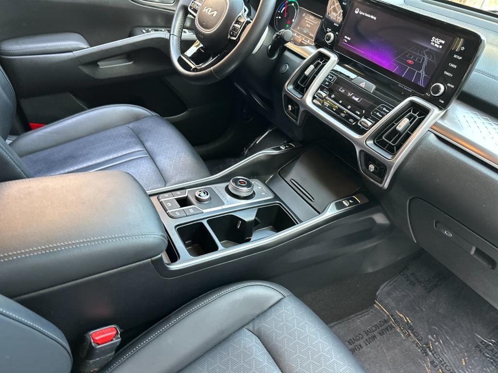 used 2022 Kia Sorento Hybrid car, priced at $27,957