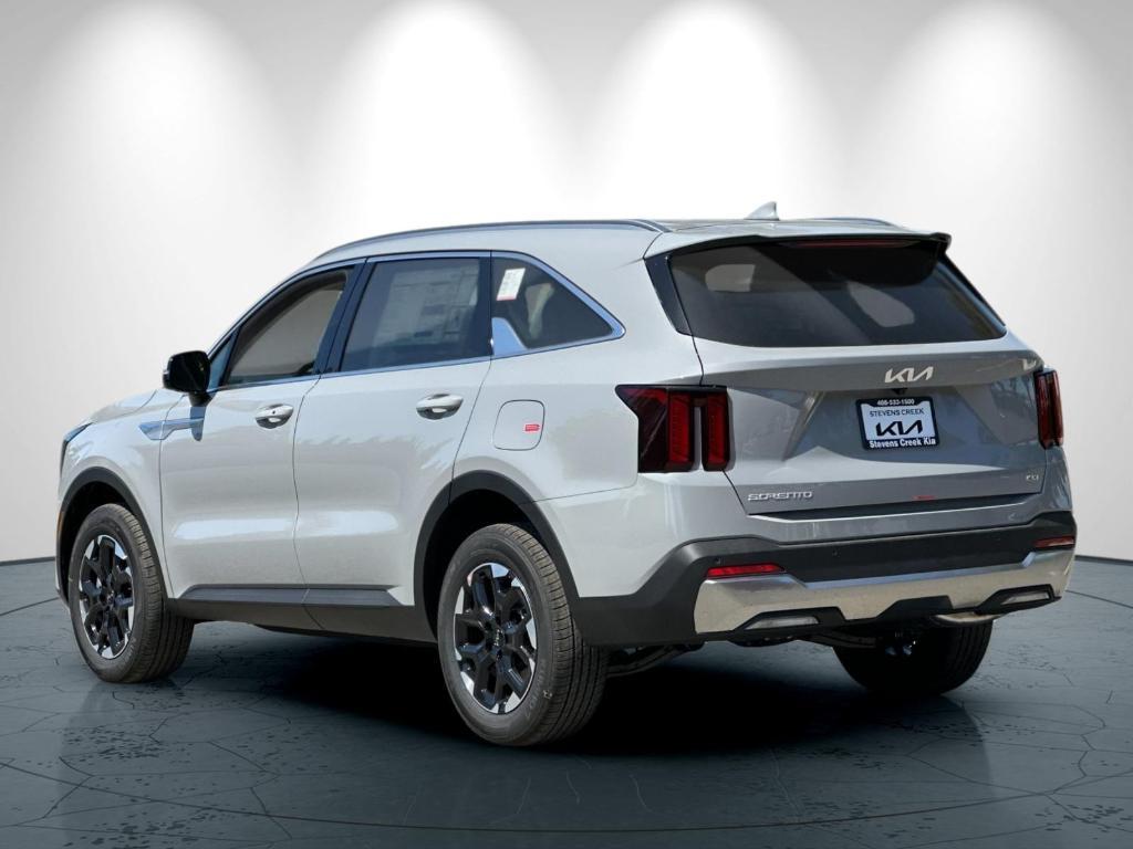 new 2025 Kia Sorento car, priced at $39,025
