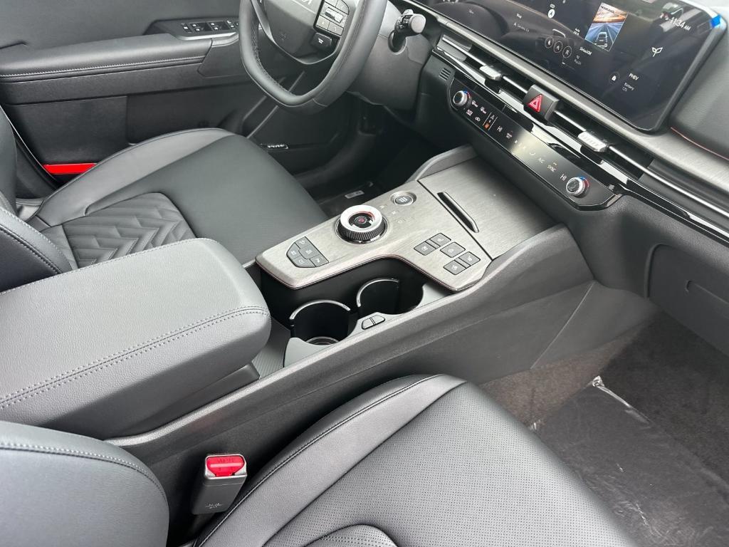 new 2026 Kia Sportage Plug-In Hybrid car, priced at $49,850