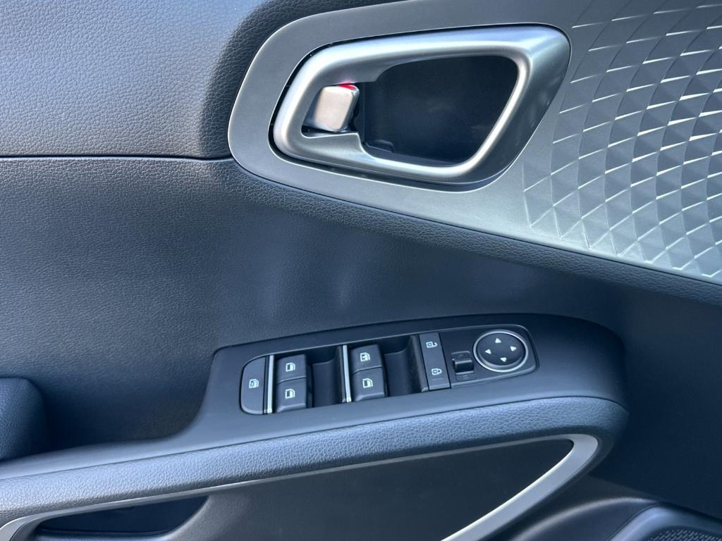 new 2025 Kia Soul car, priced at $23,050
