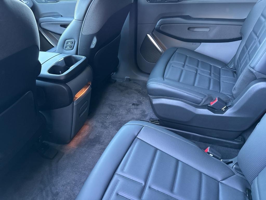 new 2026 Kia EV9 car, priced at $72,975