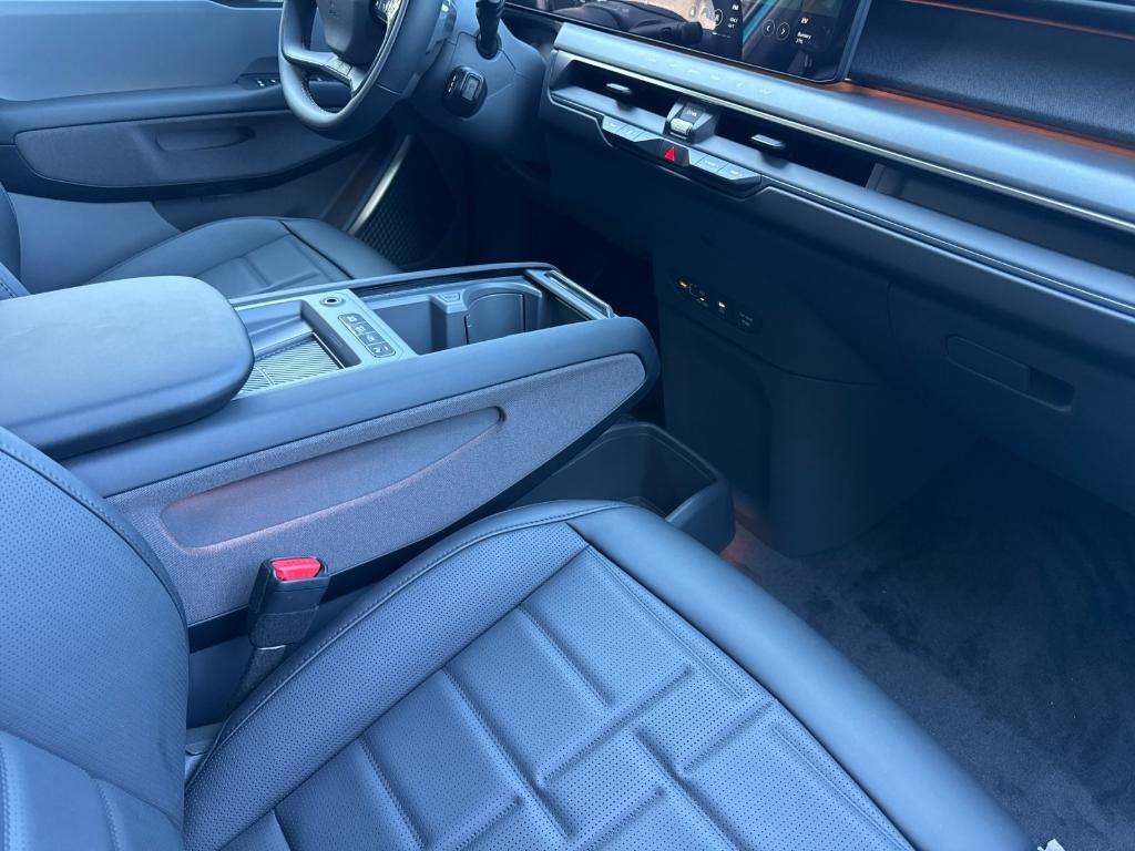 new 2026 Kia EV9 car, priced at $72,975